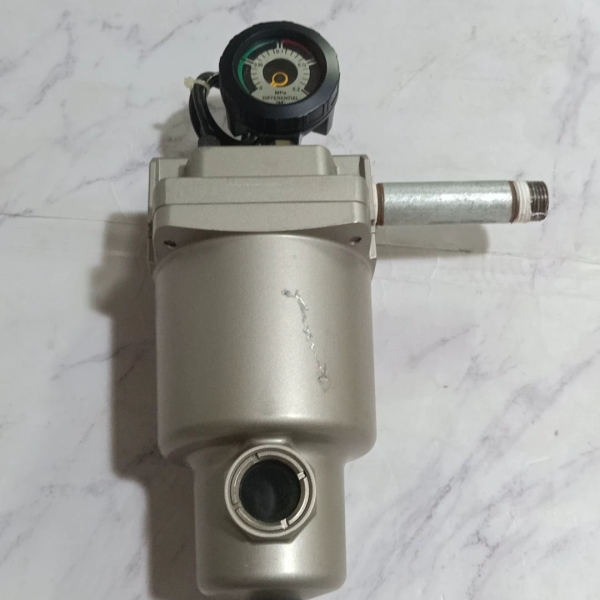 [维修]SMC油雾分离器 AM450C-04D-X6 九成新
