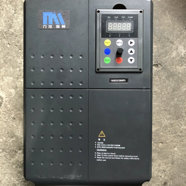 力控变频:  11KWG3/15KWP3   没有标签，成色