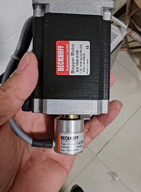 BECHOFF倍福伺服电机型号：AS1050-0120实物如