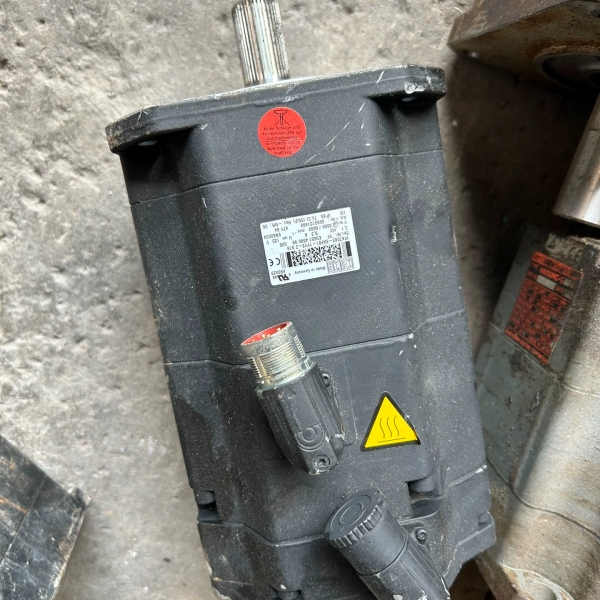 库卡电机 新的没用过，1FK7063-5AF81-1YY3-【议价】