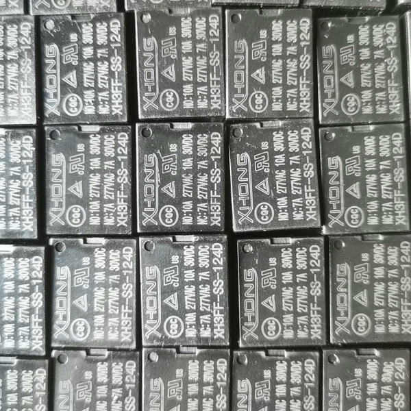 XH3FF-SS- 112D 124D 继电器5脚 ，全新有