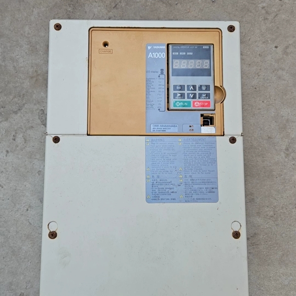 安川a1000系列22/30KW变频器CIMR-AB4A00【议价】