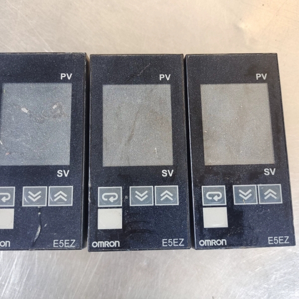 议价拆机温控开关E5EZ-Q3