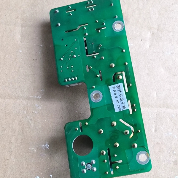 MD320NT132G变频器防雷板MT134ZA1议价