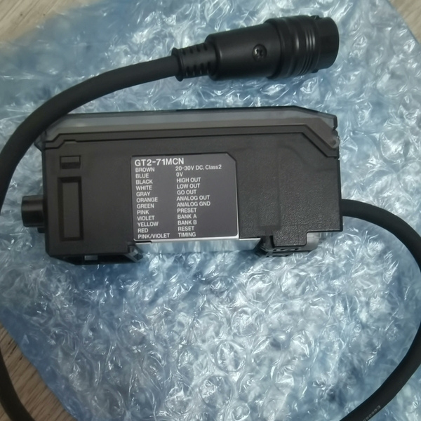 19.基恩士GT2-71MCN,1pcs【议价】