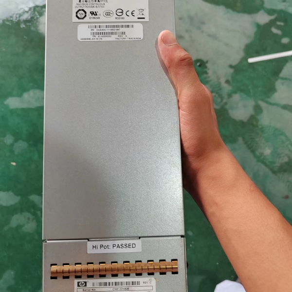 HP P2000G3电源 592267-001 700154议