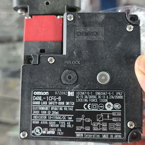 议价拆机安全门锁D4NL-1CFG-B，功能好需要联系