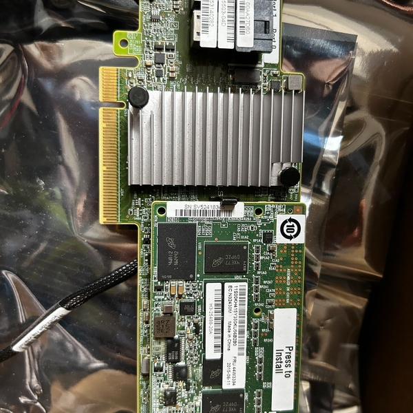 IBM X3650M5 M5210 12Gb 阵列卡2G缓存