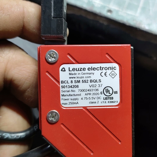 德国Leuzu electronic 固定式条码阅读器议