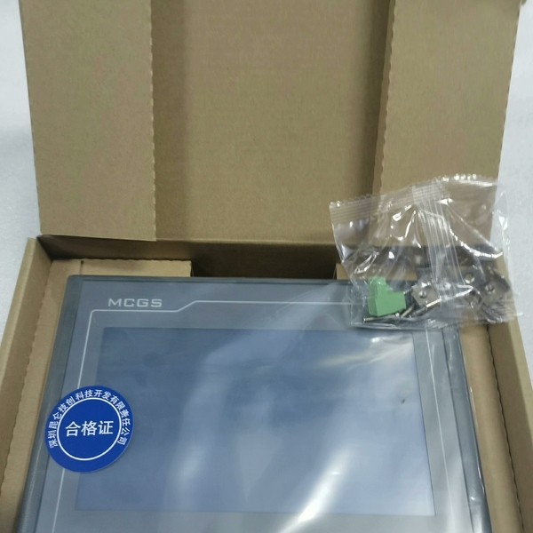 议价全新昆仑通态7寸触摸屏TPC7022EI,，，现货