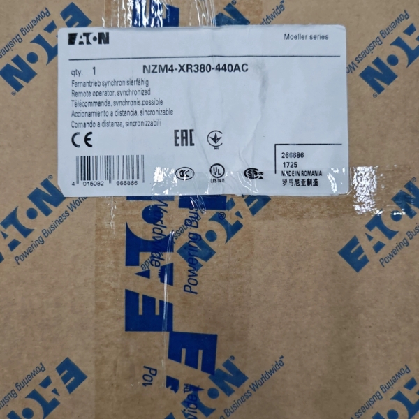 NZM4-XR380-440AC 塑壳断路器远程操作机构电操