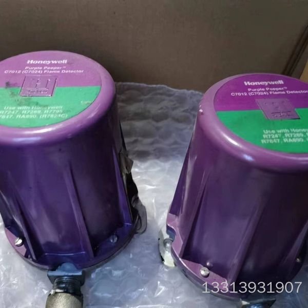 霍尼韦尔C7012A1186火焰检测器。208VAC 50/议价也可维修