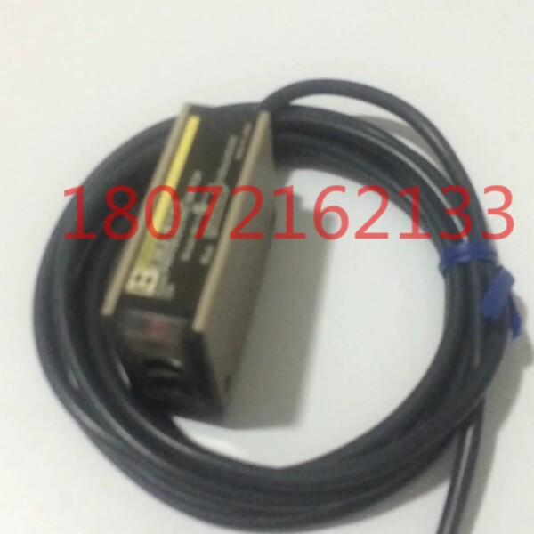 光电开关E3E2-R1Y2 E3E2-DSY1  E3E2-DS20Y1 E3E2-3DY2