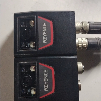 基恩士KEYENCE SR-751二维条码读取器，2019年【议价】