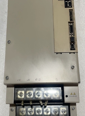 安川伺服驱动器SGDV-470A11A002000一台6.0