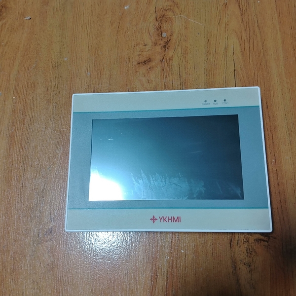 【议价】中达优控触摸屏FE700QA,功能正常,成色为实图