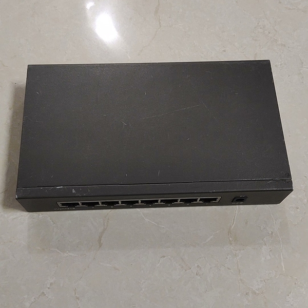 议价8口千兆交换机，钢壳的，ipcom，全千兆交换机，，功