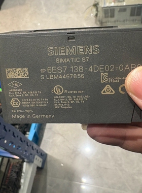 6Es7138-4DE02-0AB0，99新，无破损划痕，功【议价】