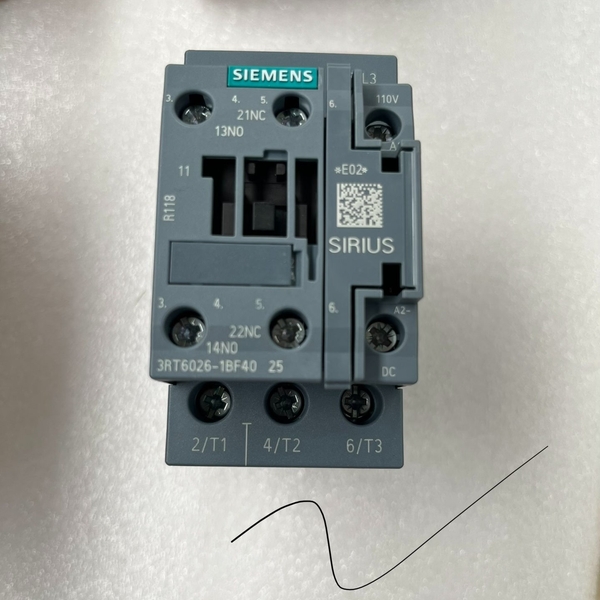 西门子接触器3RT6026-1BF40 ，电梯接触器。需要的议价