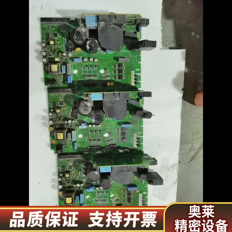 丹佛斯FC301变频器主板130B7002  2张驱动板13.询价