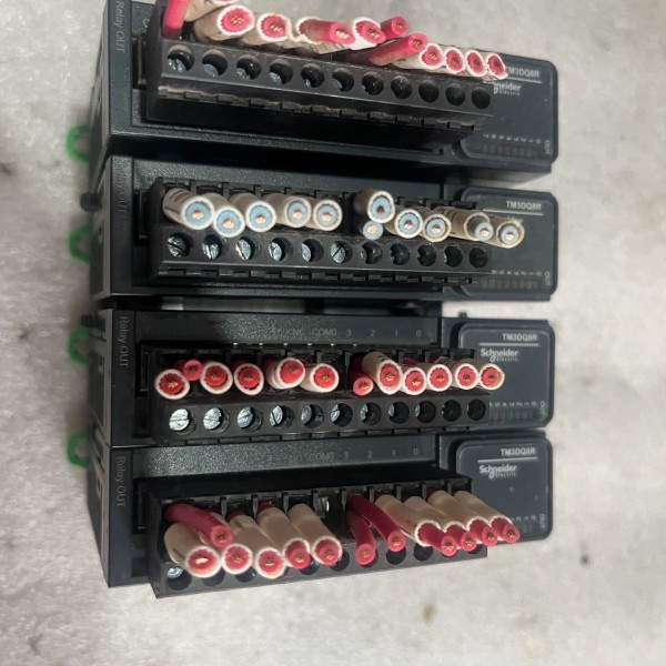议价plc，tm3dq8r四个，成色如图，功能正常，，