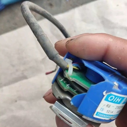 多摩川编码器TS5214  N8566 成色如图，拆机的壳有（请询价）