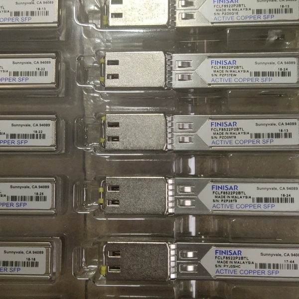 FINISAR FCLF8522P2BTL  ，千兆模块