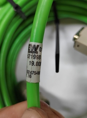 SEW变频器连接线13621998 10米 500 不议价