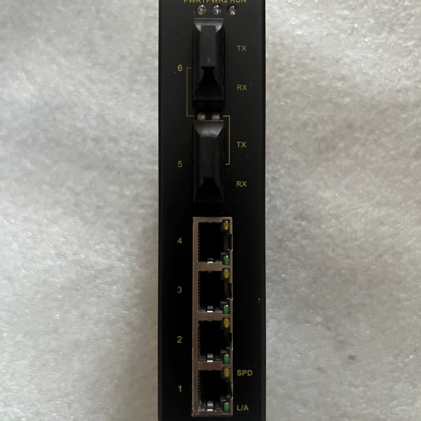 迈威交换机  MIEN2206-2S-SC20-AD220