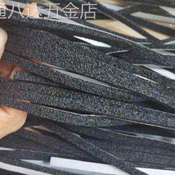 柔软海绵条单面自粘胶带汽车保险杠电器海绵密封条机械防震密封条