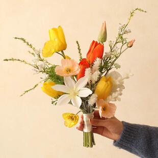 彷真花郁金香新娘婚礼手捧花 照相馆婚庆摄影拍照把束花 订婚领证