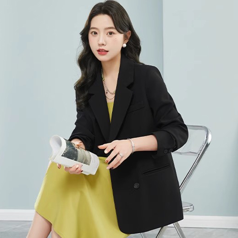 黑色西装外套女2025春秋装新款高级感气质小个子休闲百搭韩版西服