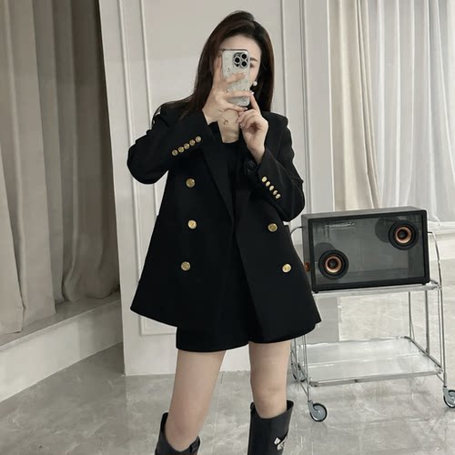 宽松显瘦黑金正肩西装外套女秋冬