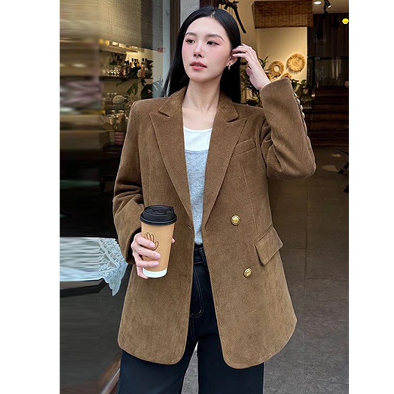 秋冬气质通勤轻便西装鸭绒大衣女