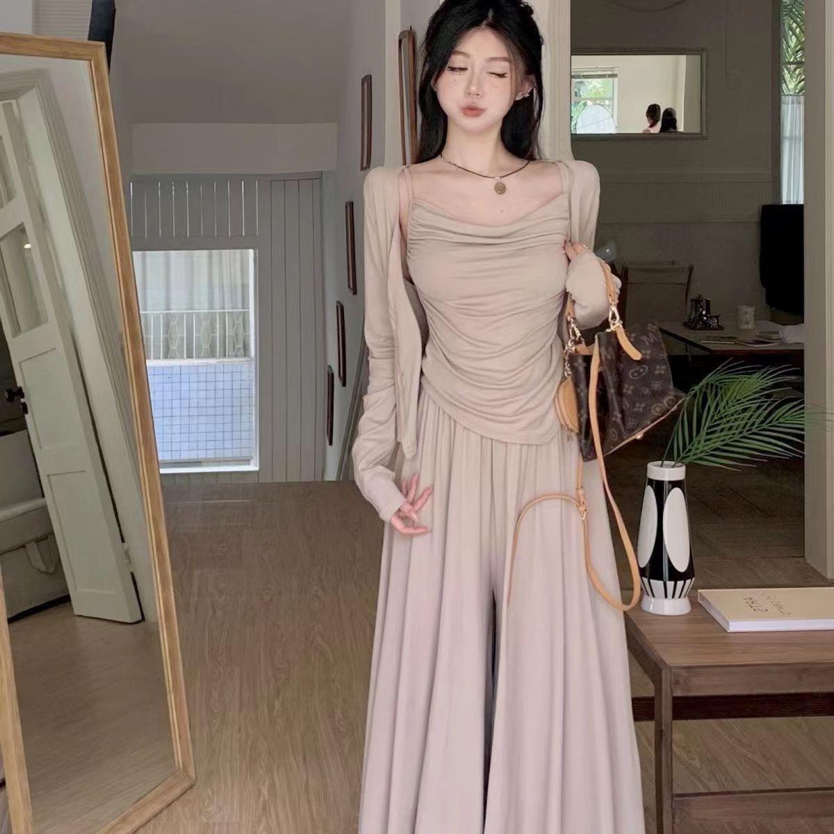 慵懒休闲套装女早秋爆款不规则吊带开衫高腰成熟显瘦气质三件套潮