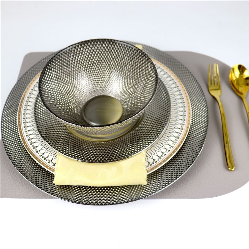 新款轻奢边部电镀银色玻璃家用水果盘酒店聚会西餐盘样板间装饰盘