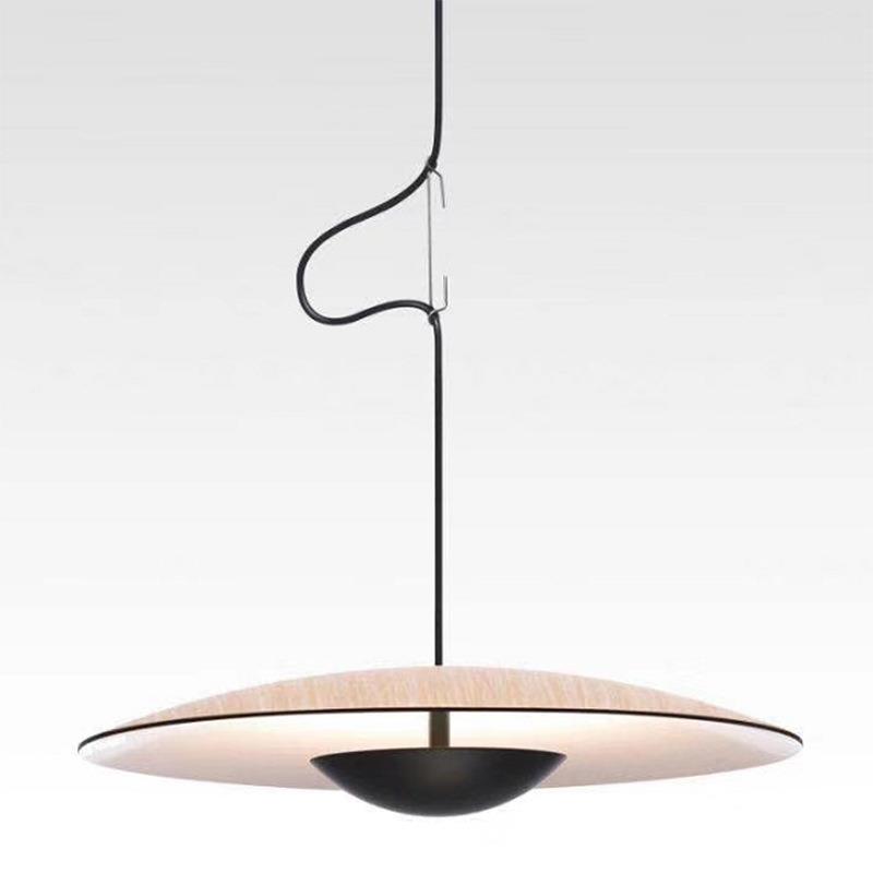 北欧简约创意餐厅五金吊灯艺术床头卧室客厅设计师样板房飞碟吊灯