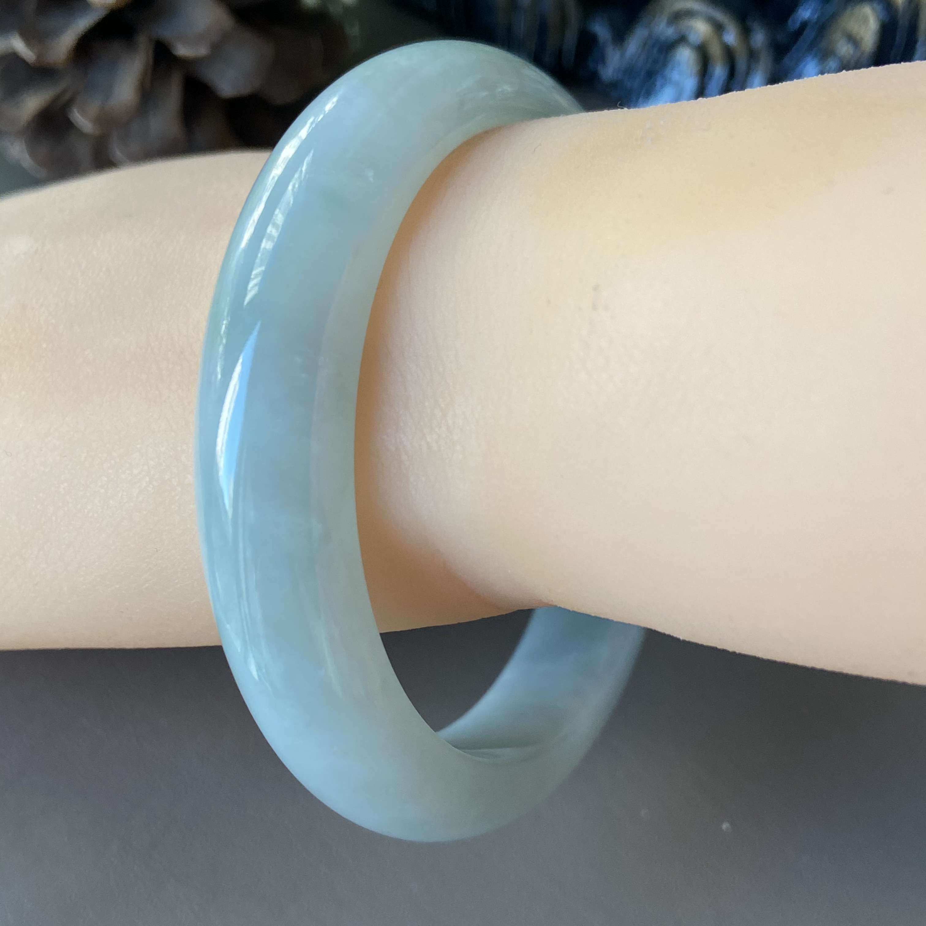 天然缅甸翡翠手镯57冰糯种满绿果绿玉镯子老坑a货0093带证书