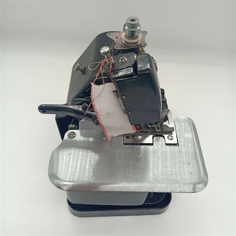 蝴蝶飞人家用老式四线包缝机锁边机GN1-1 GN1-6包边机拷边机