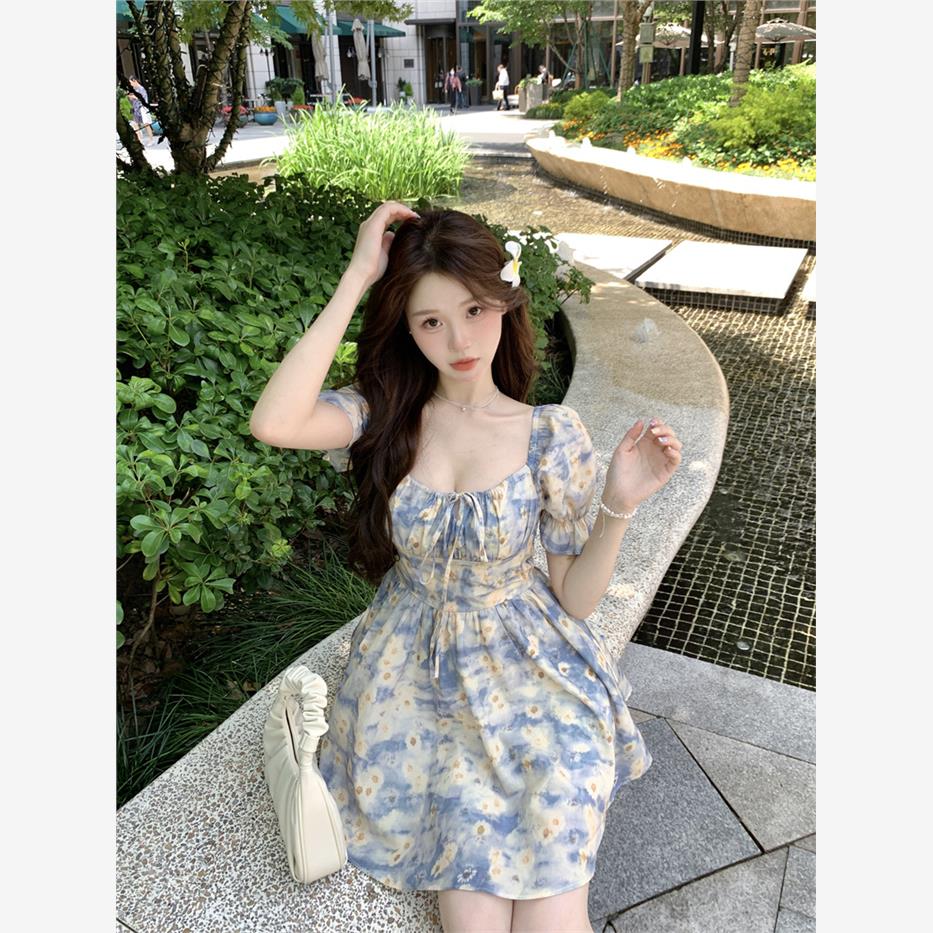度假风裙子连衣裙女2025