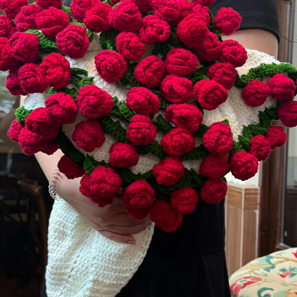 玫瑰花毯子手工成品花束针织盖腿小毯子午休毯送女朋友生日礼物