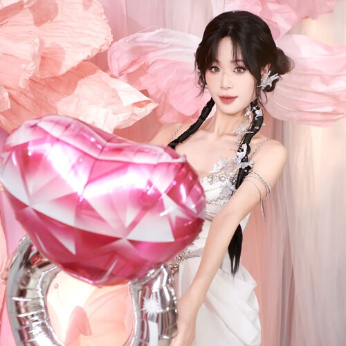 七夕情人节告白I LOVE YOU爱心钻戒气球拍照背景浪漫求婚表白布置