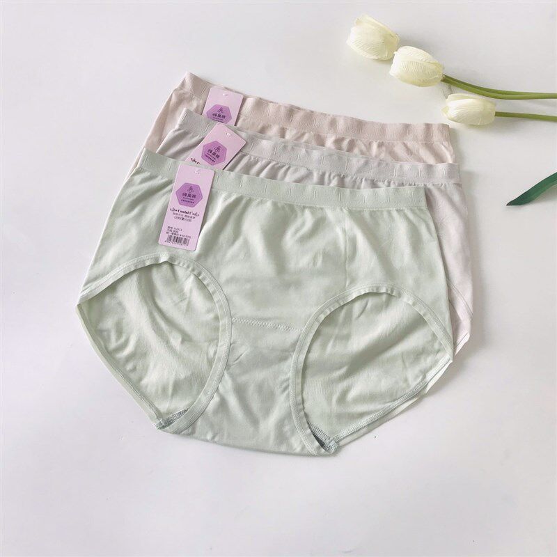 买3送1酷色冰凉丝石墨烯抗菌导湿提臀中腰柔软三角女内裤2611