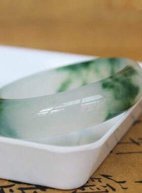 子和田玉石英飘花玉镯玉镯岩女款玉石冰种翡翠玉手镯