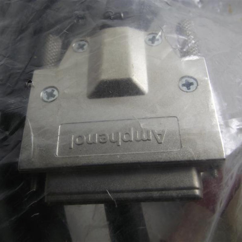 戴尔安费诺vhdc65m /hd68m vhdc /高清12外部SCSI电缆P/N8948X 4M