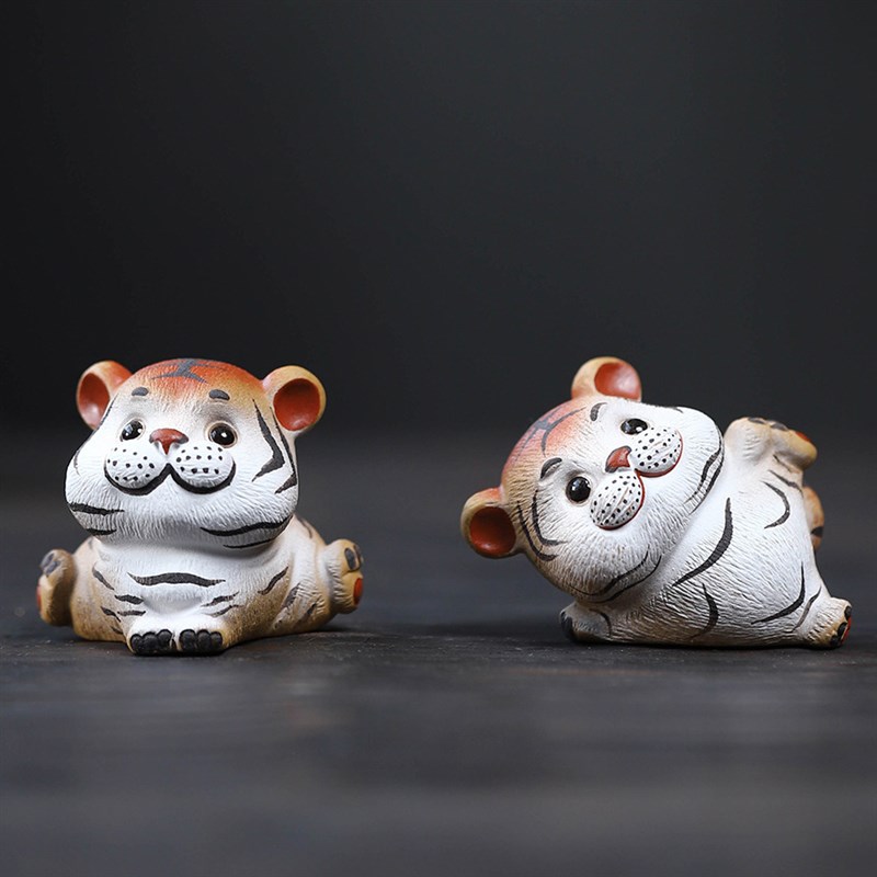 紫砂可爱小老虎茶宠摆件创意精品可养生肖虎茶玩茶桌茶盘装饰摆设