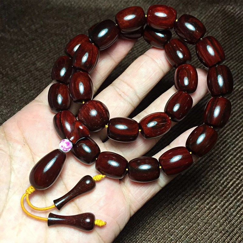 小叶紫檀1.5*1.2枣珠高油密汽车手持车挂 款式简约自然大气厂供应,特色手工艺,其他特色工艺品,淘宝优惠券,粉丝福利购,淘宝优惠卷