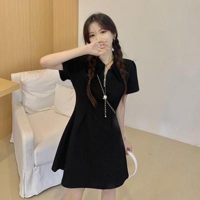 polo连衣裙女夏季小众设计2025新款收腰显瘦气质小个子休闲A字裙