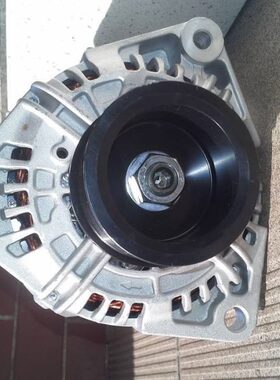 0124615030发电机克拉斯CLAAS青贮机发电机A0131542602发电机