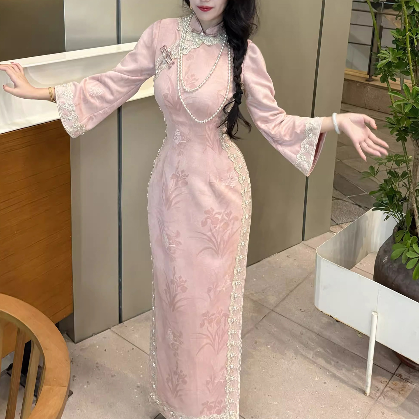 秋冬温柔麂皮珠链蕾丝旗袍粉太太